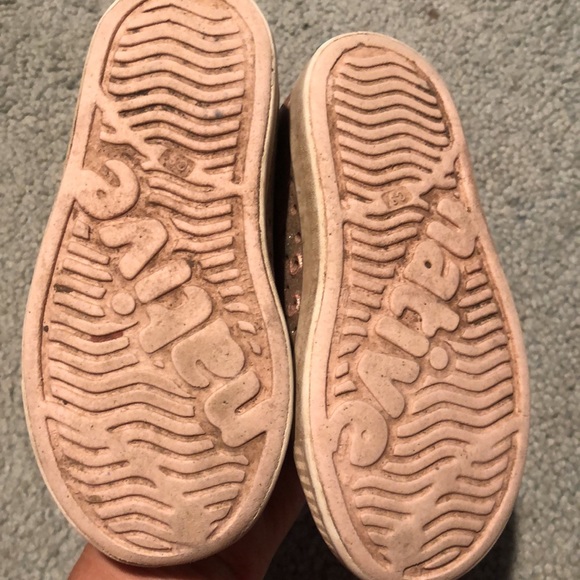 Sparkly Native shoes - Picture 2 of 4